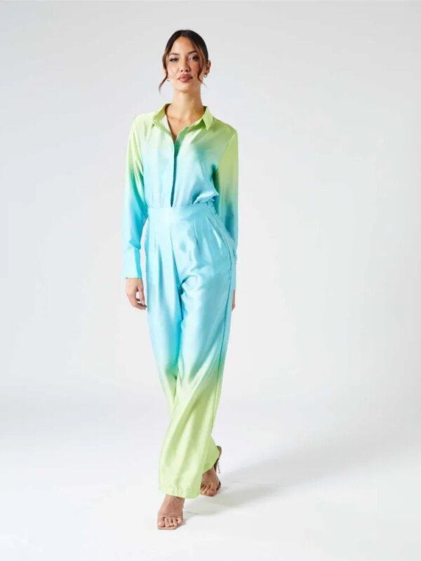 ⁦Gradient Printed Satin Two Piece Set Women Long Sleeved Shirts High Waist Loose Straight Pants Sets 2024 Autumn New Streetwear⁩ - الصورة ⁦5⁩