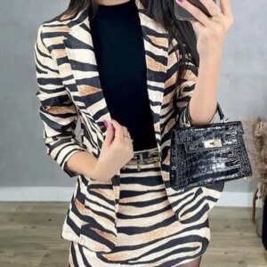 المرأة قطعتين أزياء أنيقة التنقل ملابس العمل زيبرا شريط طباعة محززة طوق كم طويل السترة معطف وتنورة مجموعة
