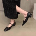 أحذية نسائية 2024 رائجة البيع ماري جينس المرأة عالية الكعب ساحة تو مضخات اليومية النساء مشبك حزام كعب مربع الأحذية الإناث - الصورة 2